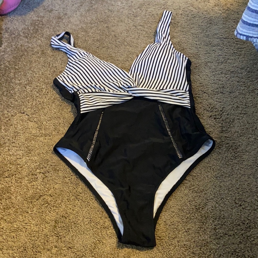Cupshe one piece